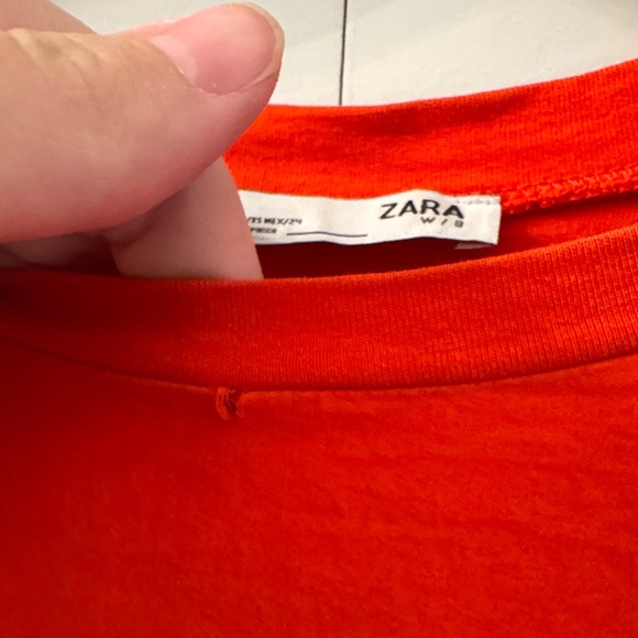 Women's Zara Red Ruffle Top - Picture 3 of 4